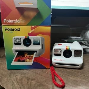Polaroid Go Mini Camera
